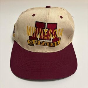 Vintage Minnesota Golden Gophers Side Patch Big Logo Spellout Snapback Hat Cap
